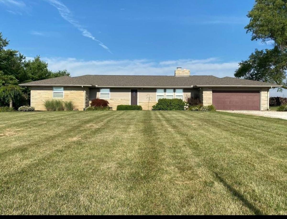 House for rent at 17401 N Cr 550 E, Eaton, IN 47338