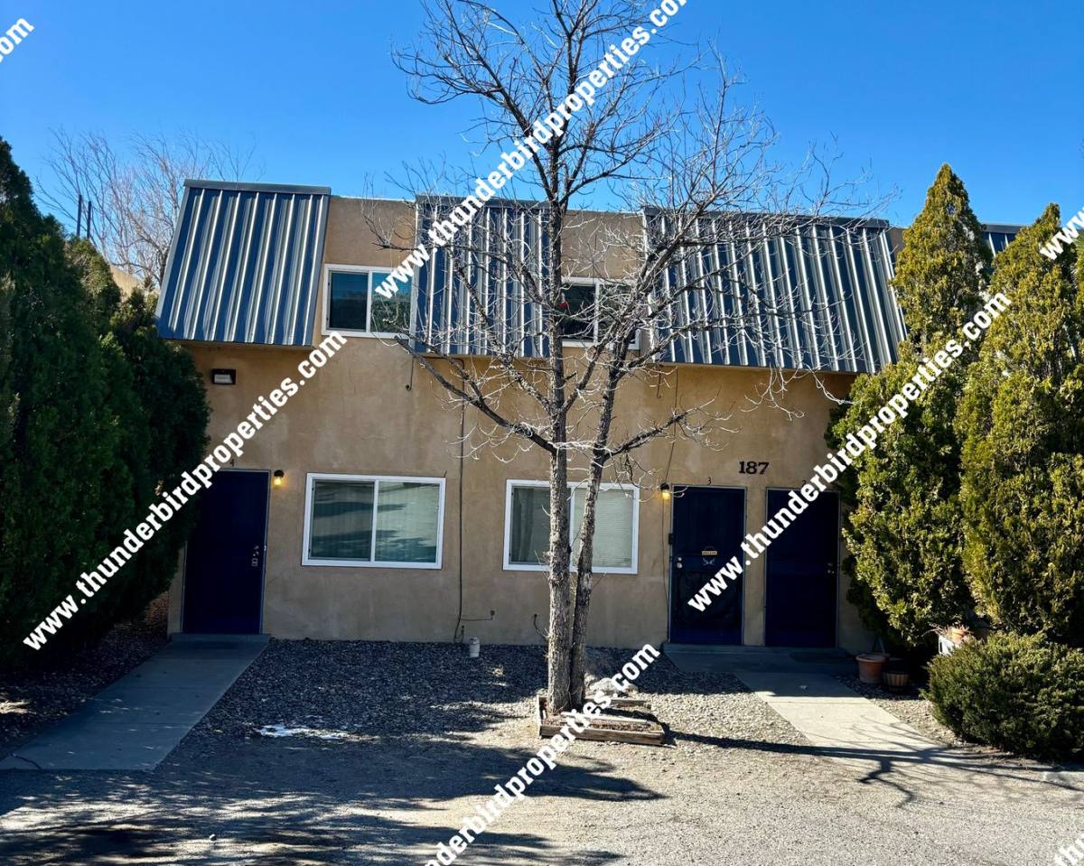 Apartment for rent at 187 Monte Largo Dr NE, Albuquerque, NM 87123