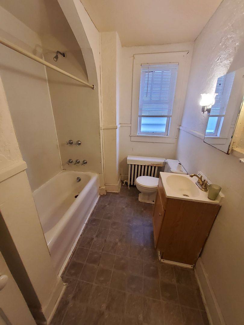 Apartment for rent at 585 Arthur St, Hazleton, PA 18201