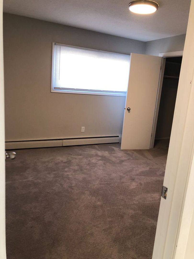 Apartment for rent at 504-512 14th St SE, Rochester, MN 55904