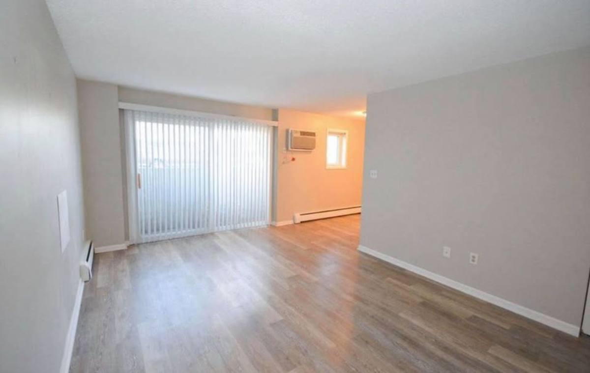 Apartment for rent at 504-512 14th St SE, Rochester, MN 55904