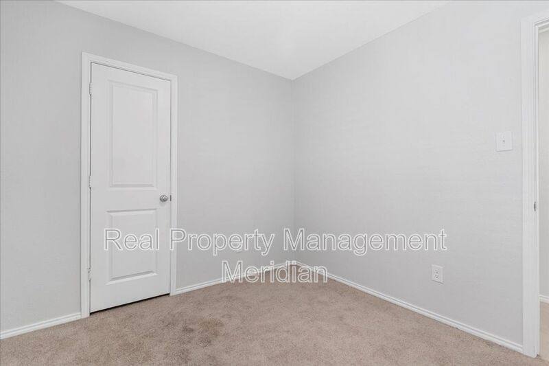 Condo for rent at 8730 Texas Risinger Dr, Fort Worth, TX 76123