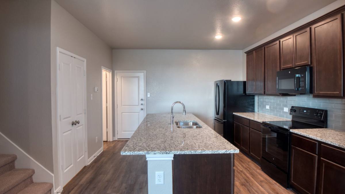 Townhouse for rent at 1610 Lummus Dr, Temple, TX 76504