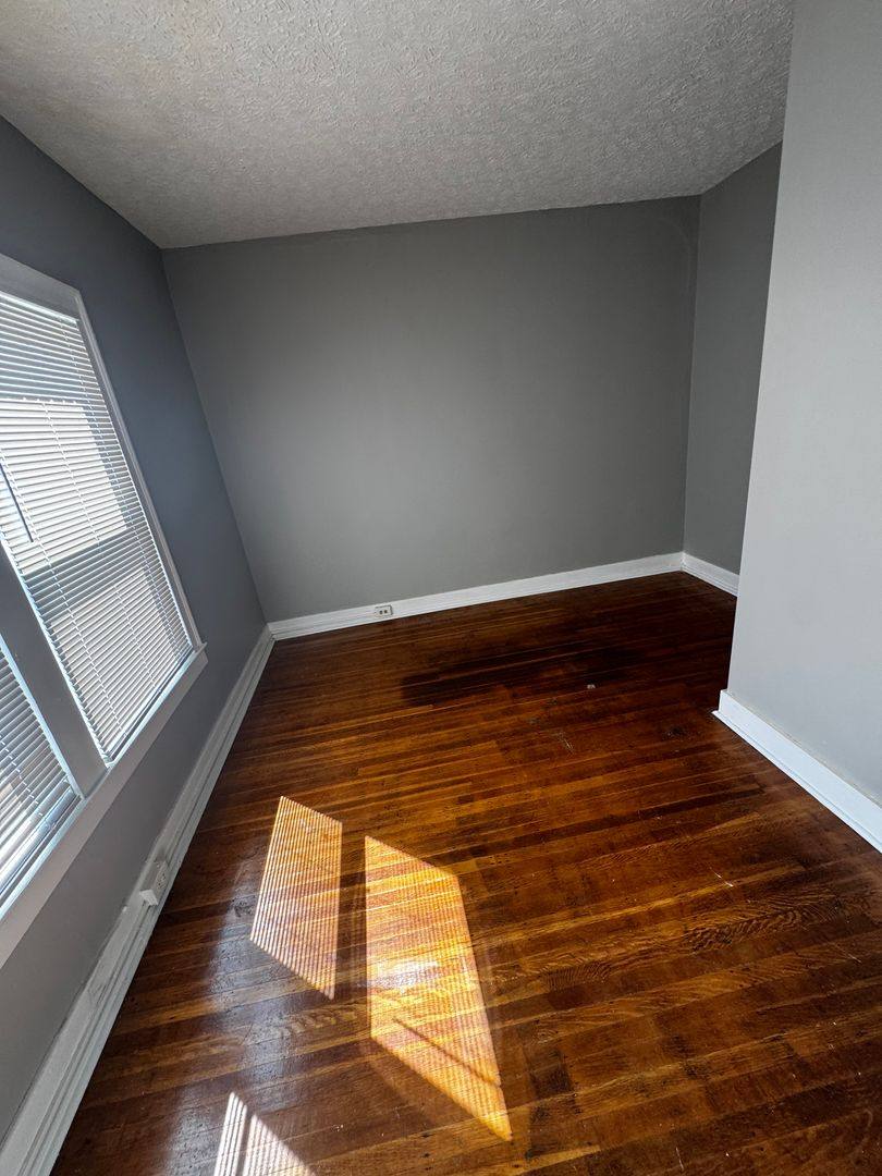 Apartment for rent at 648 S 37th St, Louisville, KY 40211
