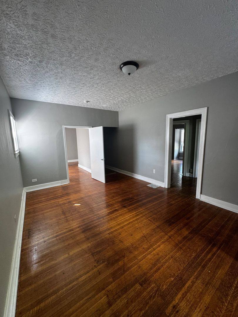 Apartment for rent at 648 S 37th St, Louisville, KY 40211