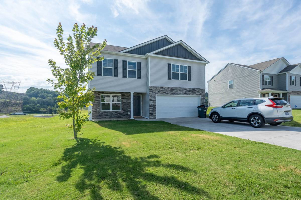 House for rent at 2915 Southbridge Rd, Kingsport, TN 37664