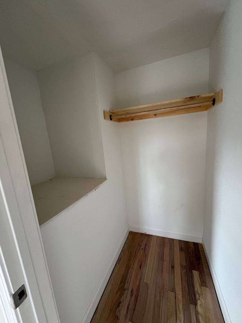 Townhouse for rent at 18-32 Washington Ave, Hamden, CT 06518