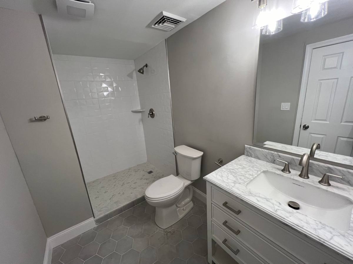 Townhouse for rent at 18-32 Washington Ave, Hamden, CT 06518
