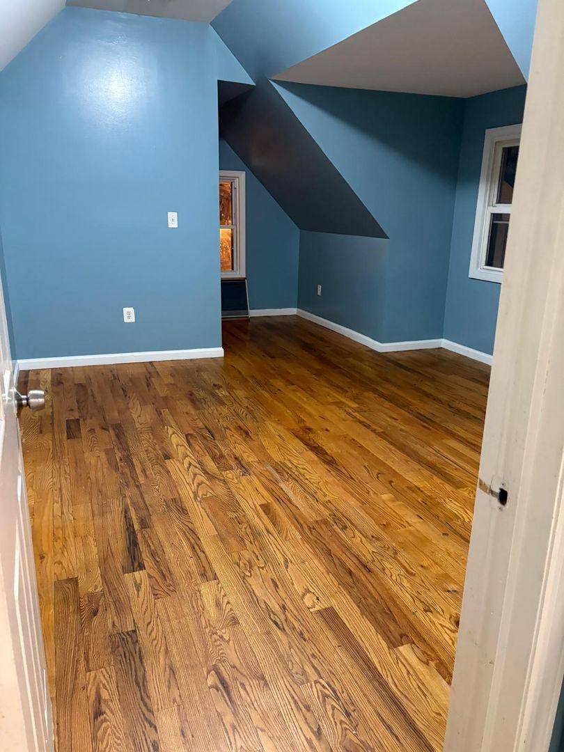 Apartment for rent at 42 Fabyan Place, Newark, NJ 07108