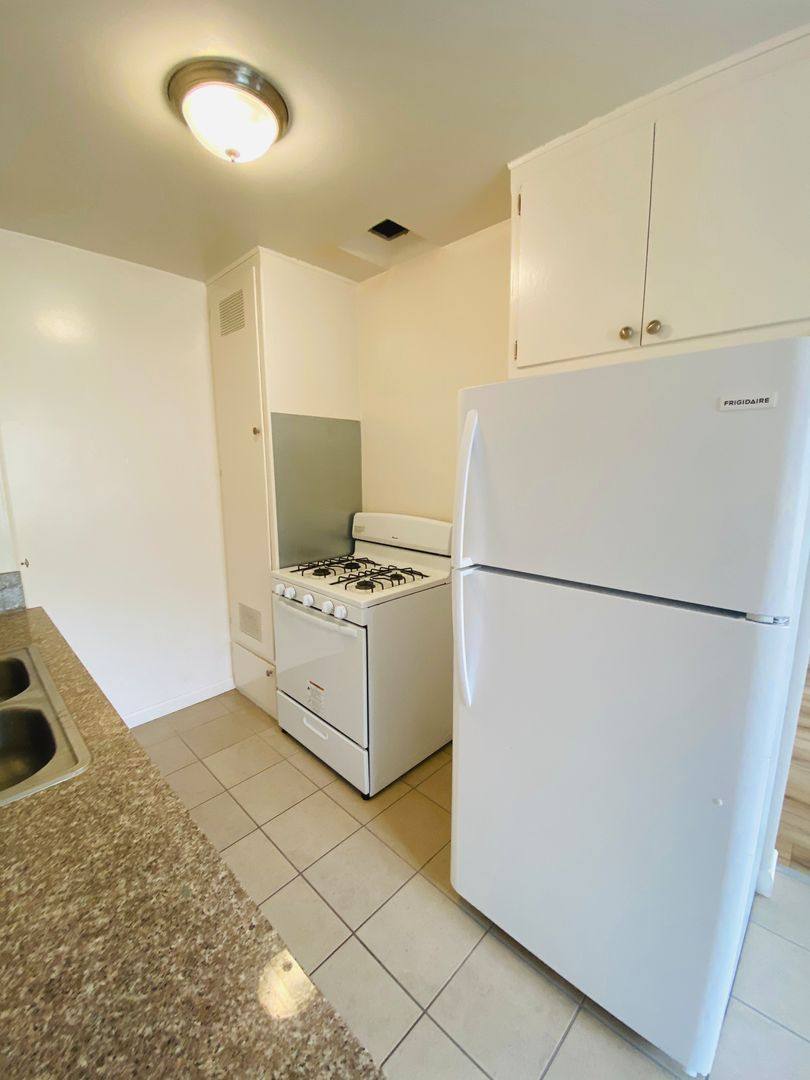 Apartment for rent at 1238 N Kenmore Ave, Los Angeles, CA 90029