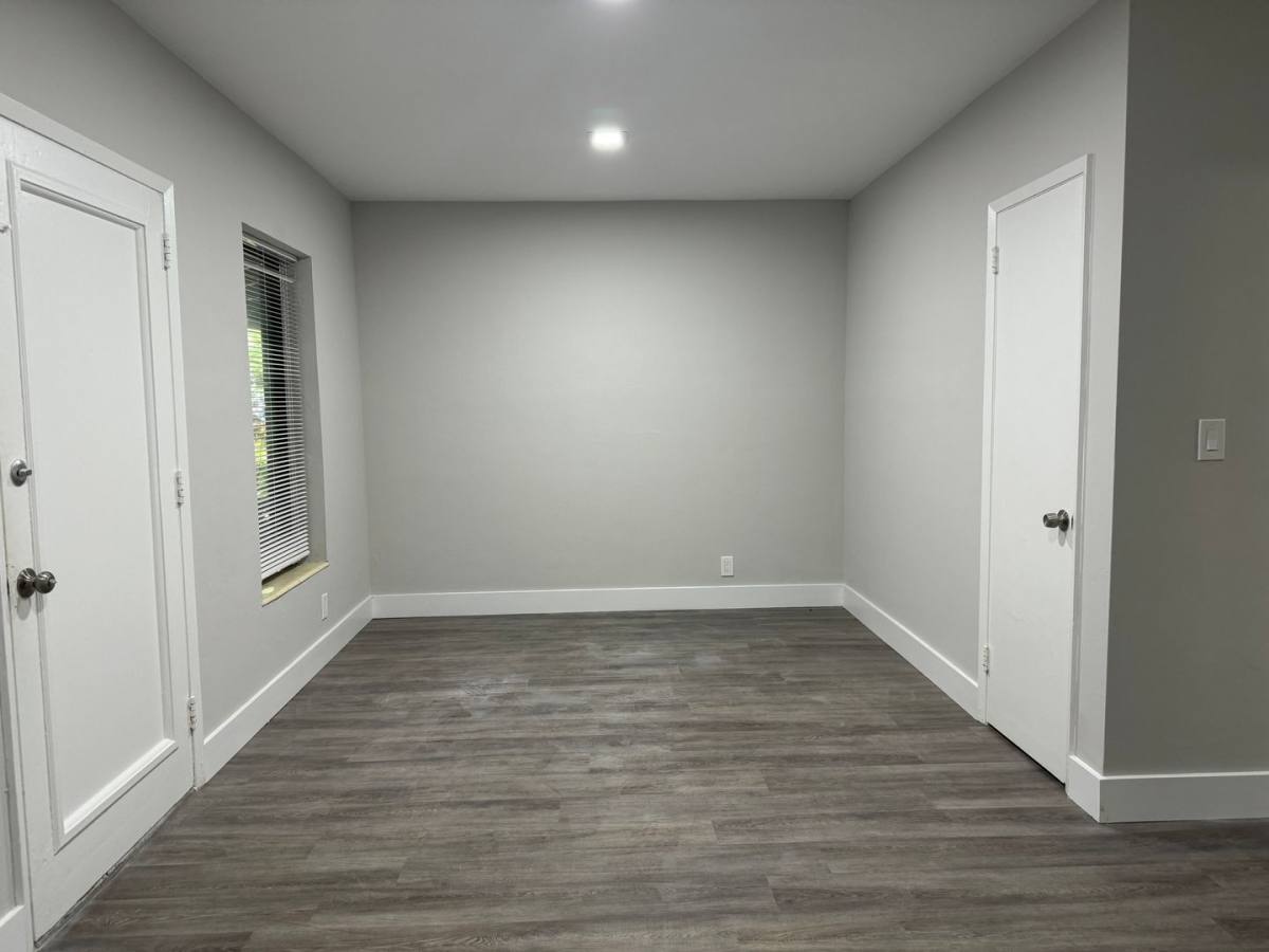 Apartment for rent at 716 NE 14th Ave, Fort Lauderdale, FL 33304