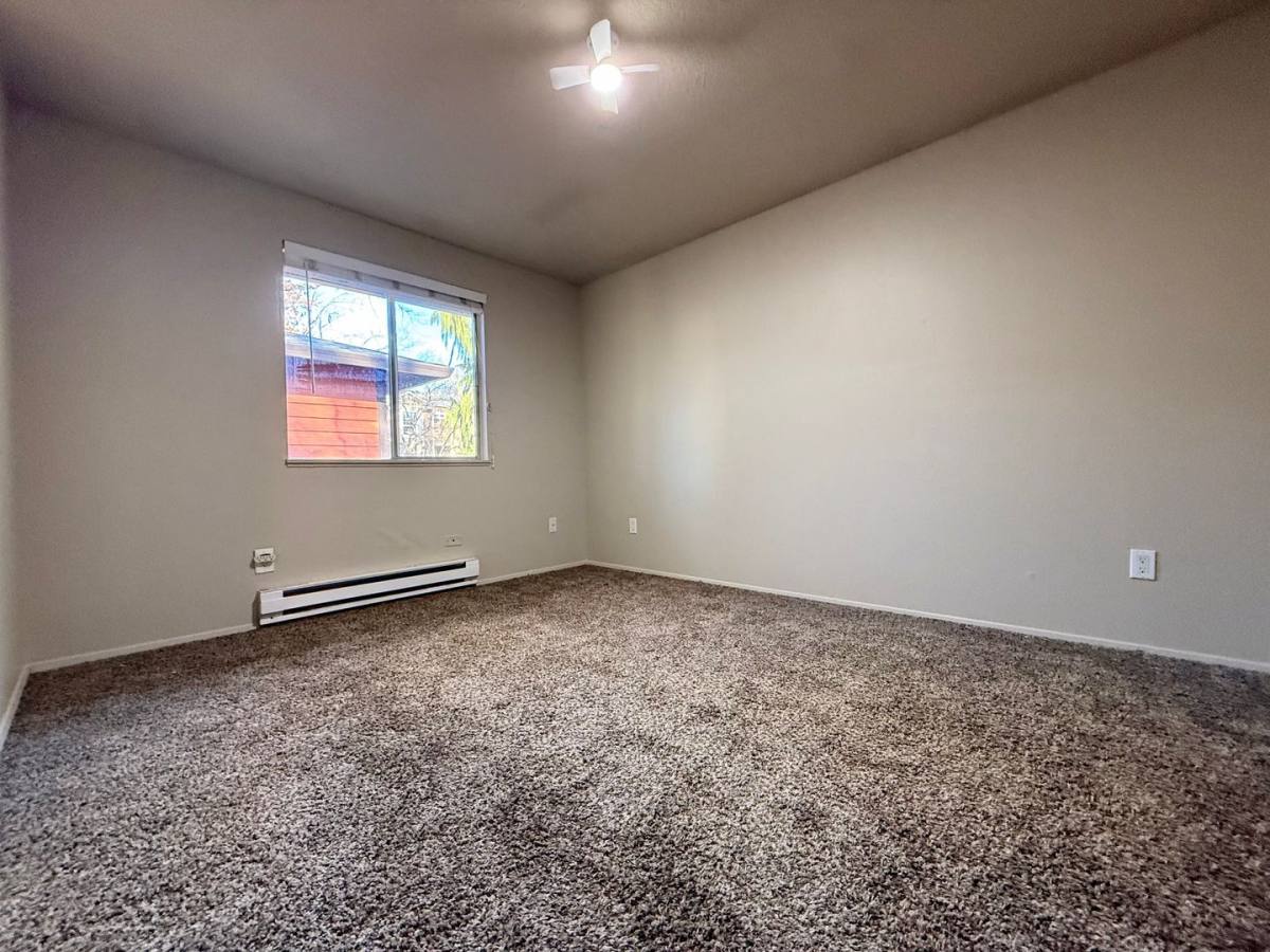 House for rent at 6918 SW 104th Ave, Beaverton, OR 97008