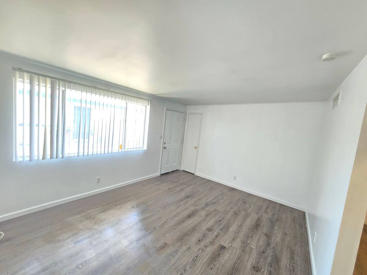Apartment for rent at 524 W Malibu Dr, Tempe, AZ 85282