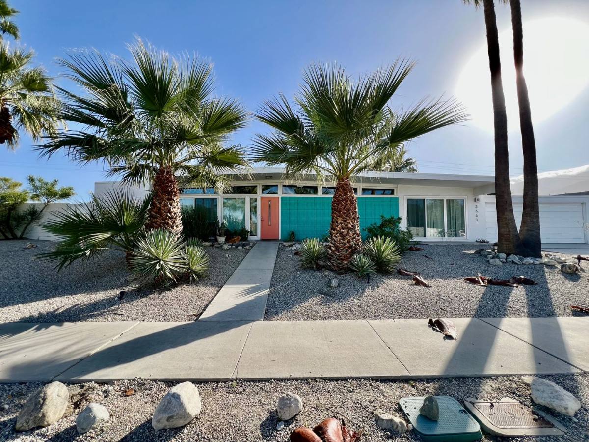House for rent at 3663 Paseo Barbara, Palm Springs, CA 92264