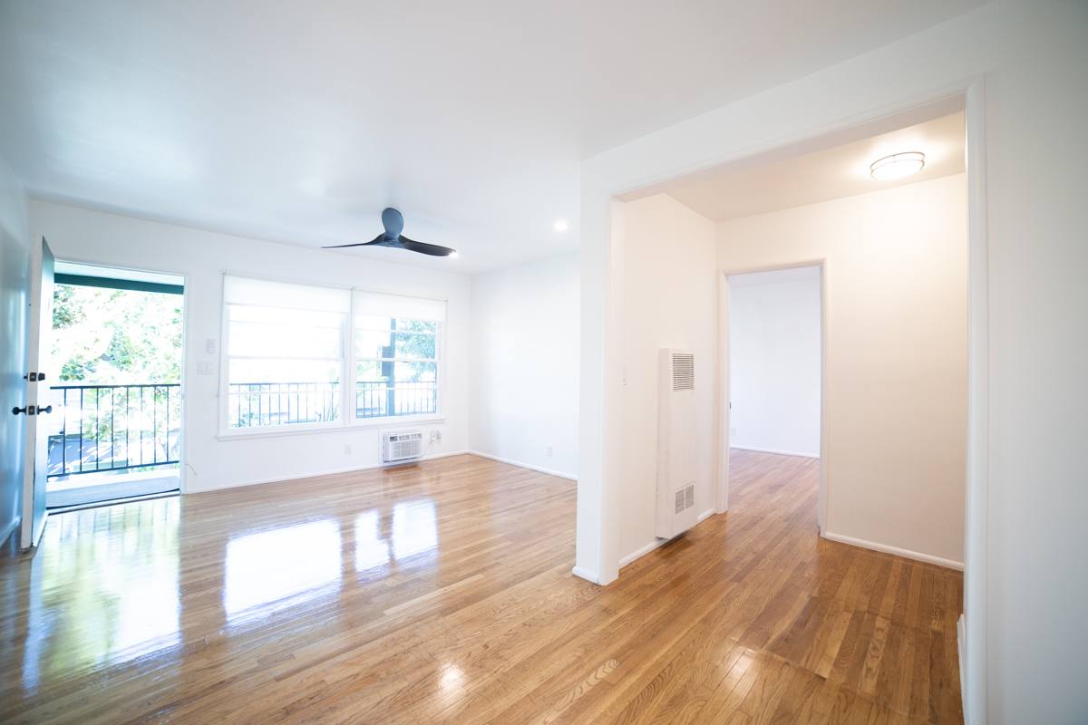 11638 Riverside Dr #5, North Hollywood, CA 91602 - Apartment For Rent - Image 1