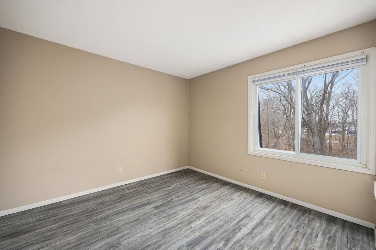 Apartment for rent at 2215 W Willow Knolls Rd, Peoria, IL 61614