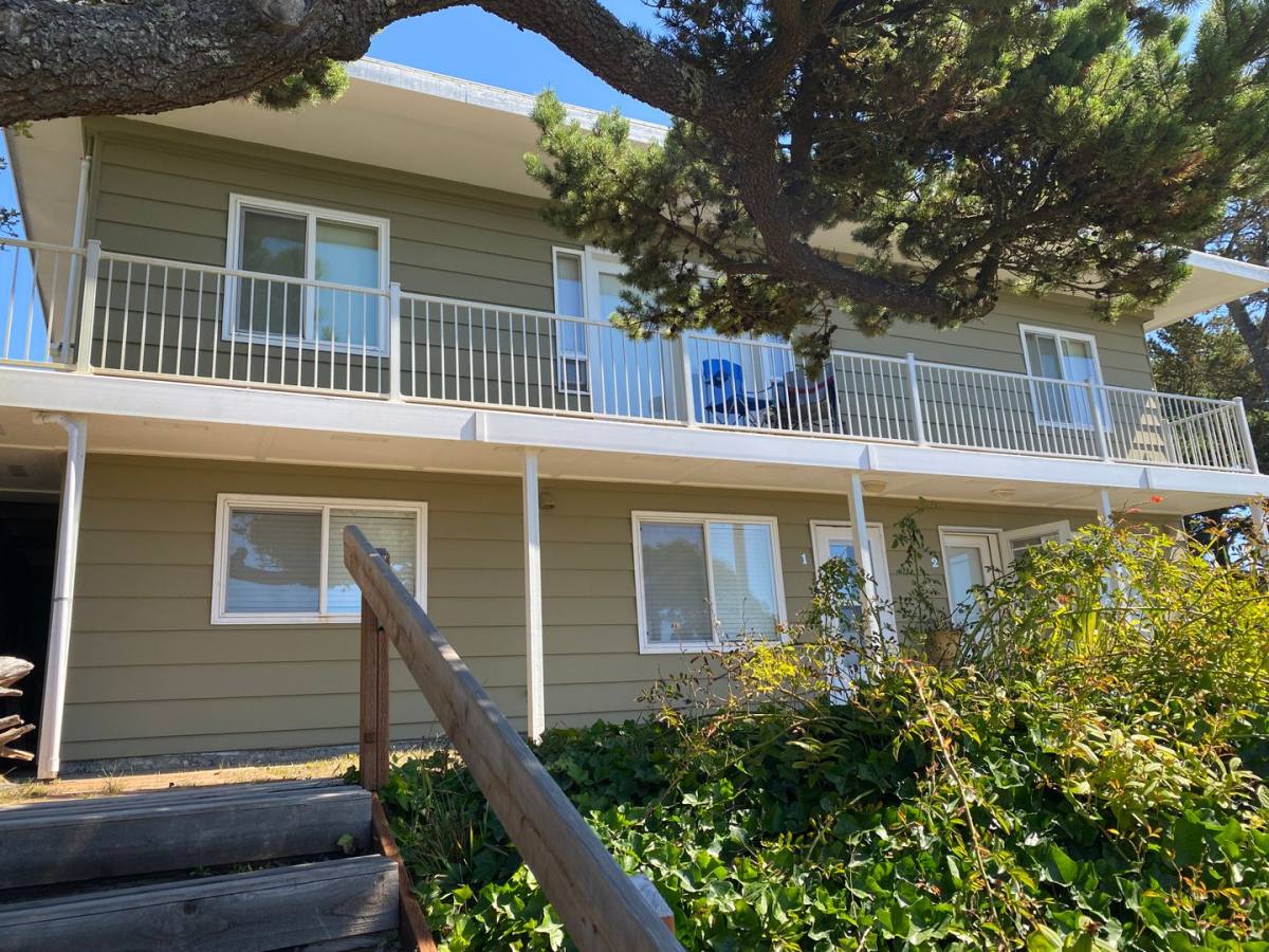 Apartment for rent at 1507 NW Oceanview Dr, Newport, OR 97365