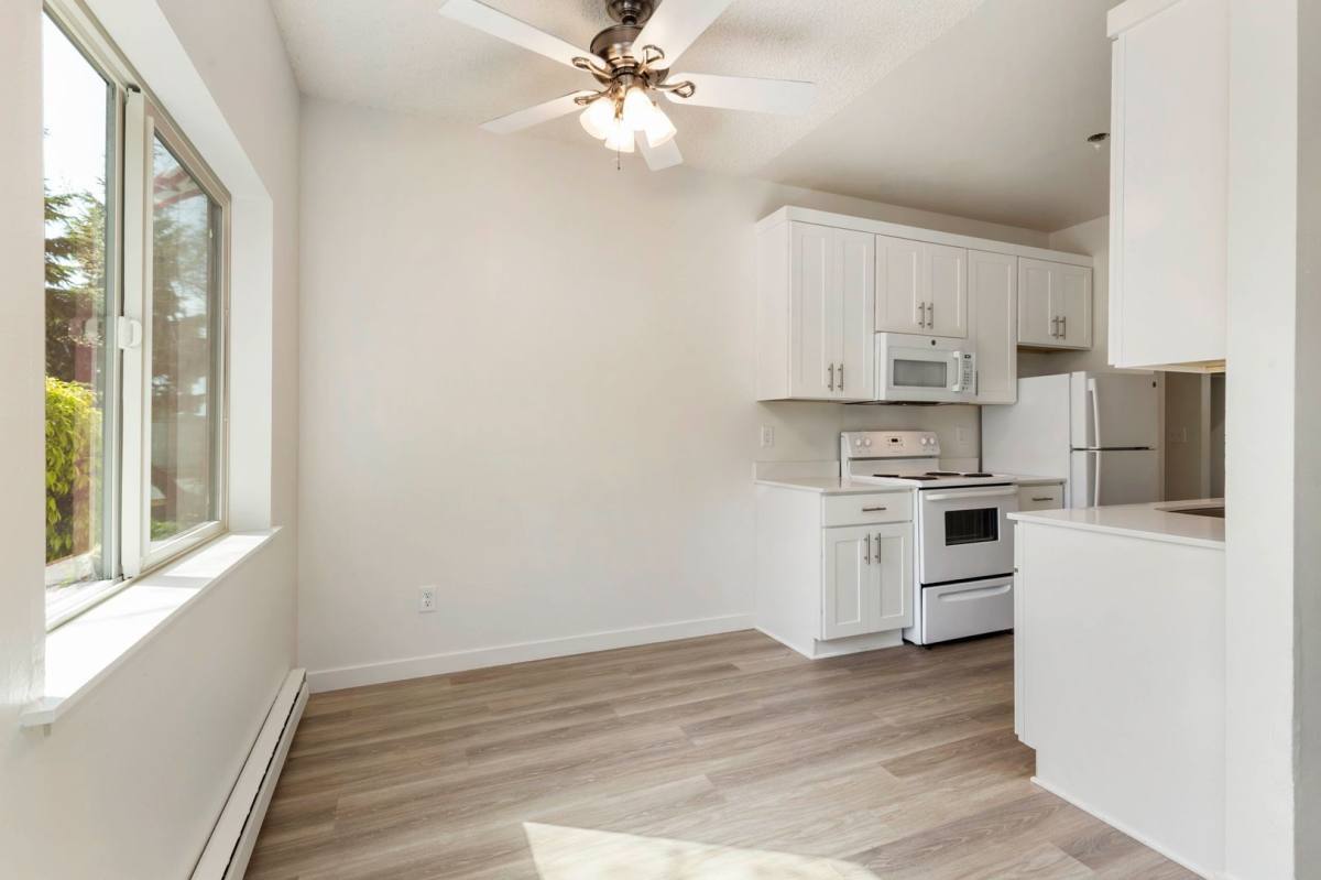 Apartment for rent at 15015 15th Ave NE, Seattle, WA 98155
