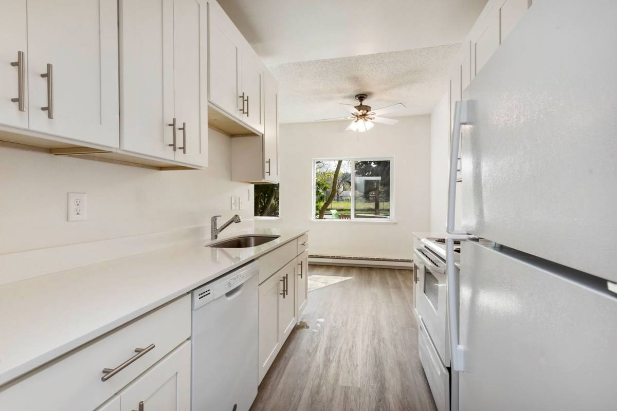 Apartment for rent at 15015 15th Ave NE, Seattle, WA 98155