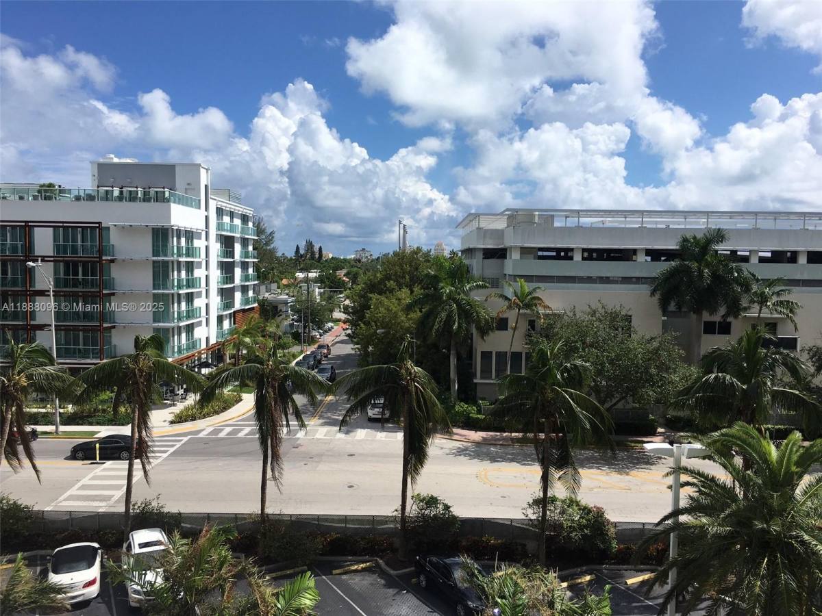 Apartment for rent at 1200 W Ave #408, Miami Beach, FL 33139
