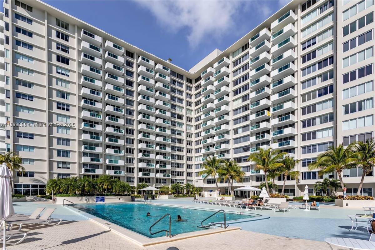 Apartment for rent at 1200 W Ave #408, Miami Beach, FL 33139