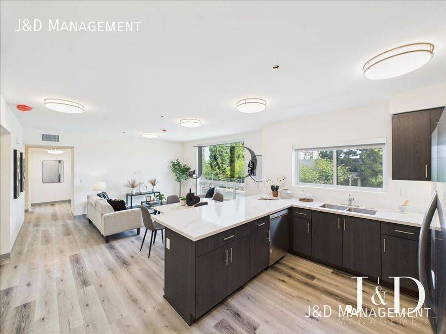 Apartment for rent at 6195 Montezuma Rd #A, San Diego, CA 92115