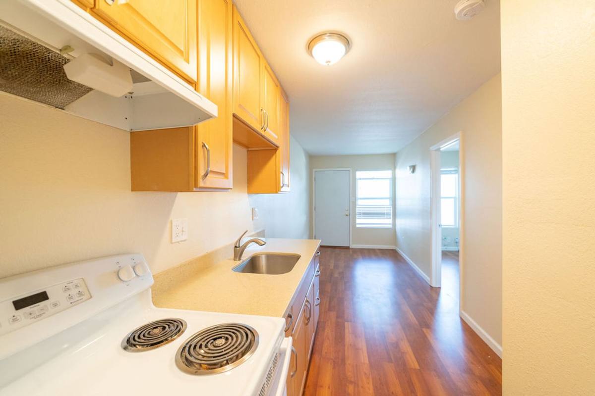 Apartment for rent at 2233 Channing Way, Berkeley, CA 94704