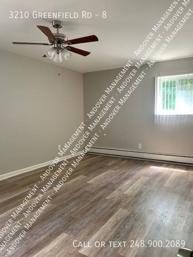 Apartment for rent at 3210 Greenfield Rd #8, Royal Oak, MI 48073