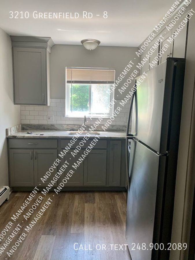 Apartment for rent at 3210 Greenfield Rd #8, Royal Oak, MI 48073