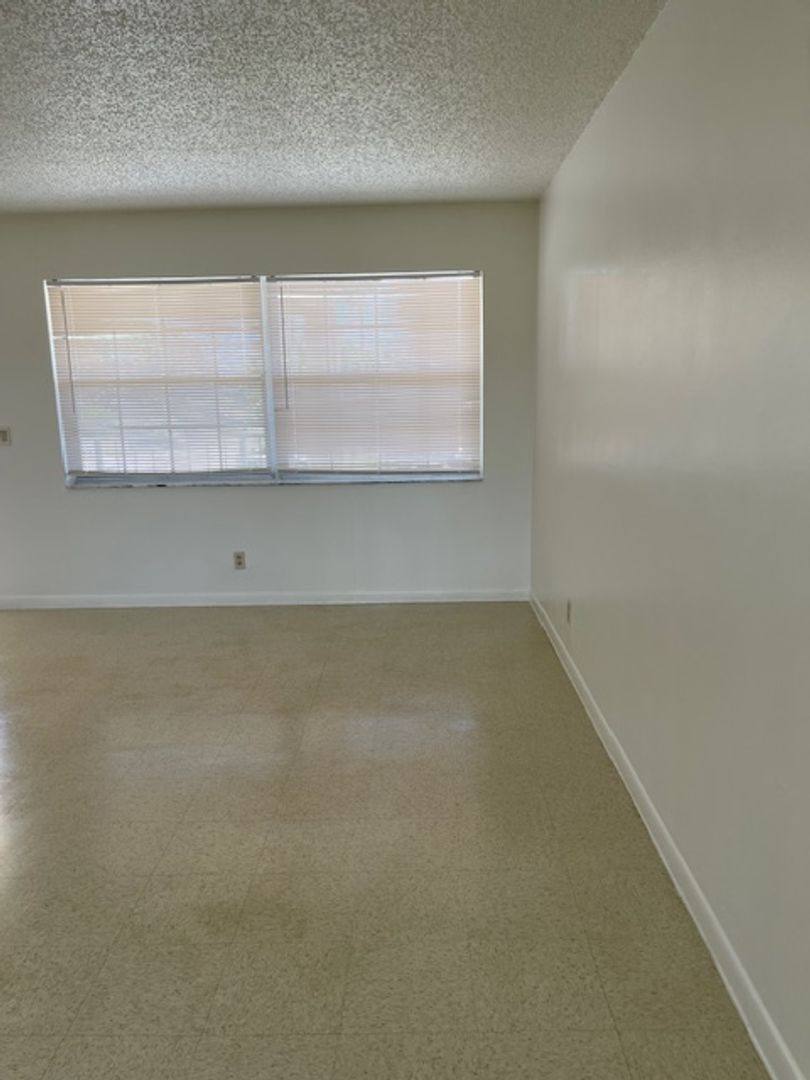 Apartment for rent at 100-200-300 Rex Ave, Lake Worth, FL 33461