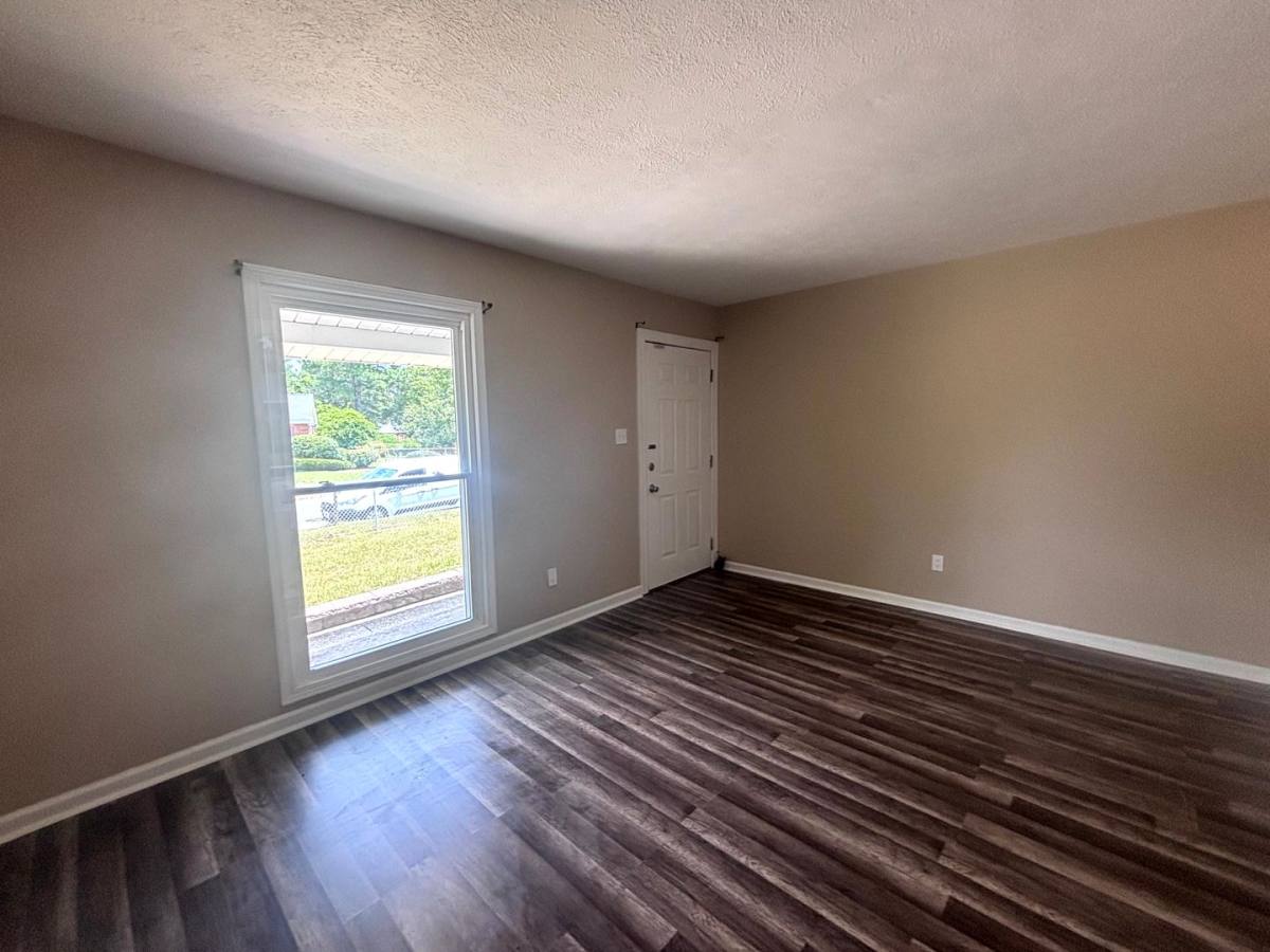 House for rent at 5523 Livingston Dr, Fayetteville, NC 28311