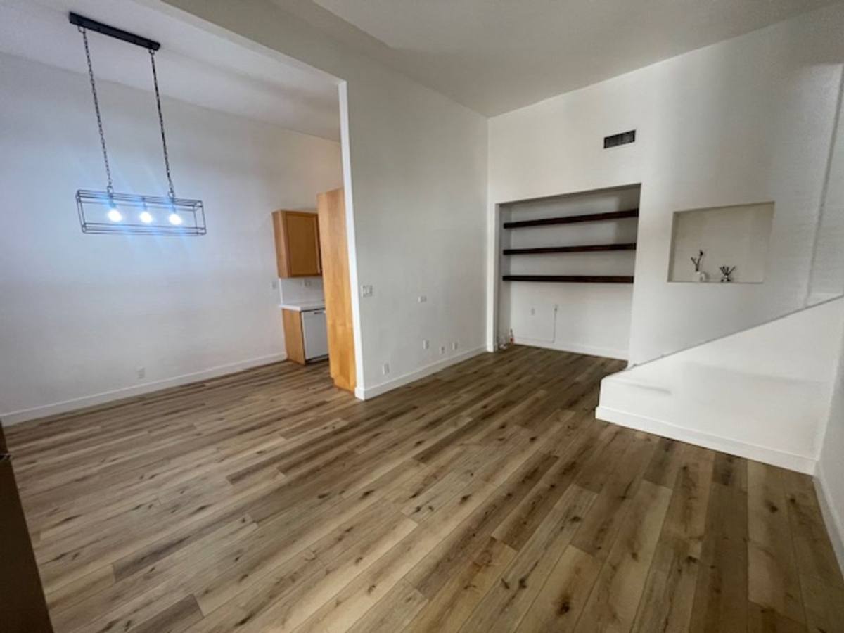 Apartment for rent at 808-812 Westmount Dr, West Hollywood, CA 90069