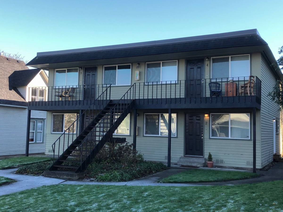 Apartment for rent at 1124 High St, Bellingham, WA 98225