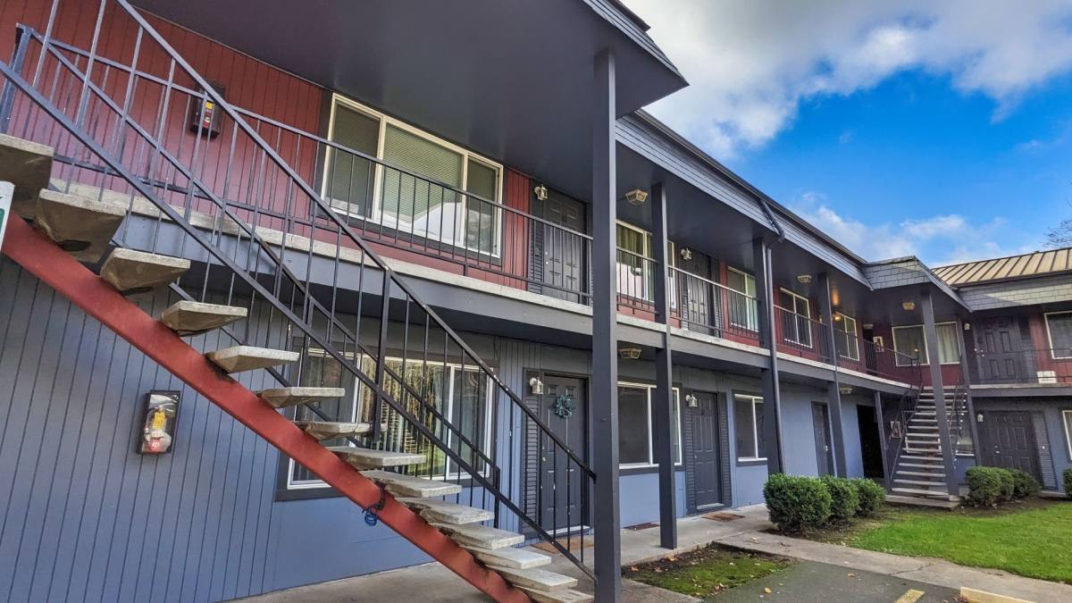 Apartment for rent at 5109 NE Killingsworth St, Portland, OR 97218