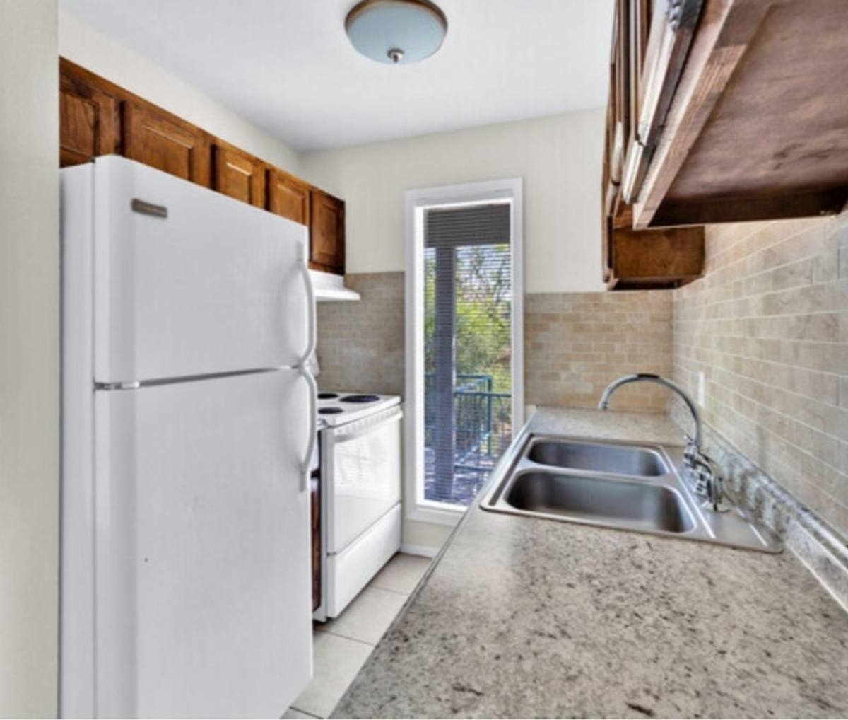 Apartment for rent at 705 E 6th St, Weslaco, TX 78596