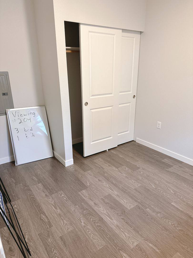 Apartment for rent at 600 E Maple St, Bellingham, WA 98225