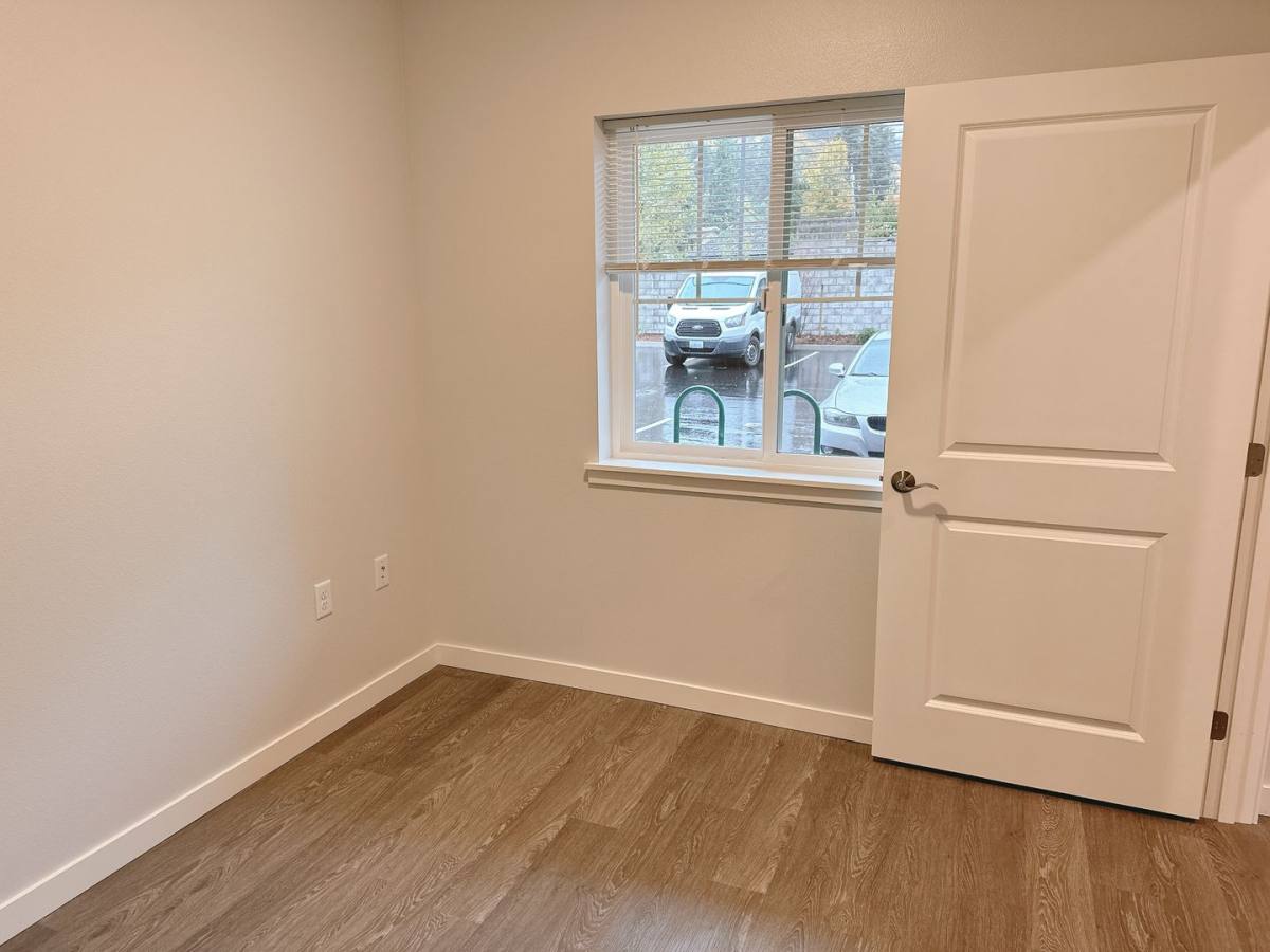 Apartment for rent at 600 E Maple St, Bellingham, WA 98225