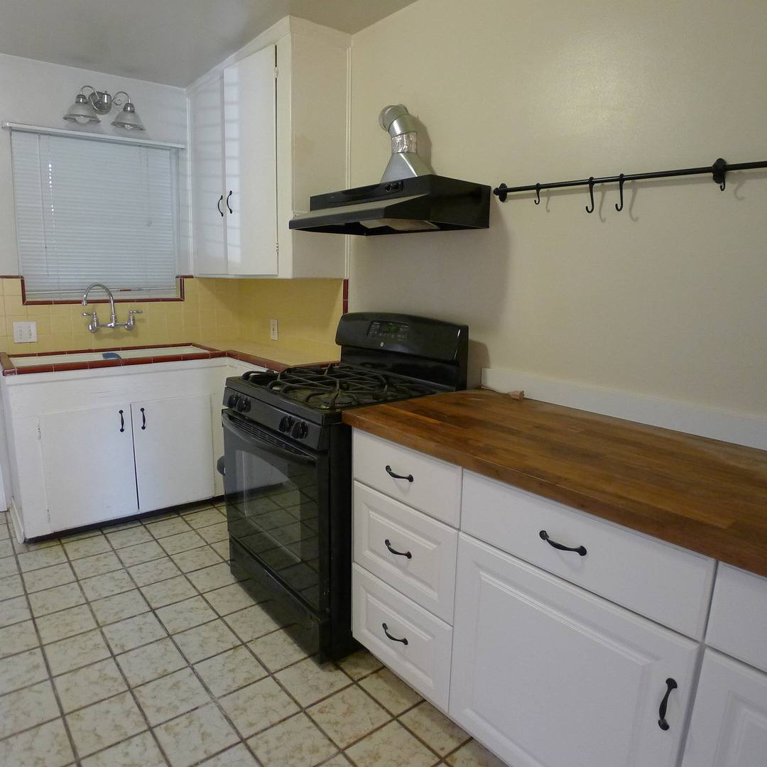 Apartment for rent at 2217 Channing Way, Berkeley, CA 94704