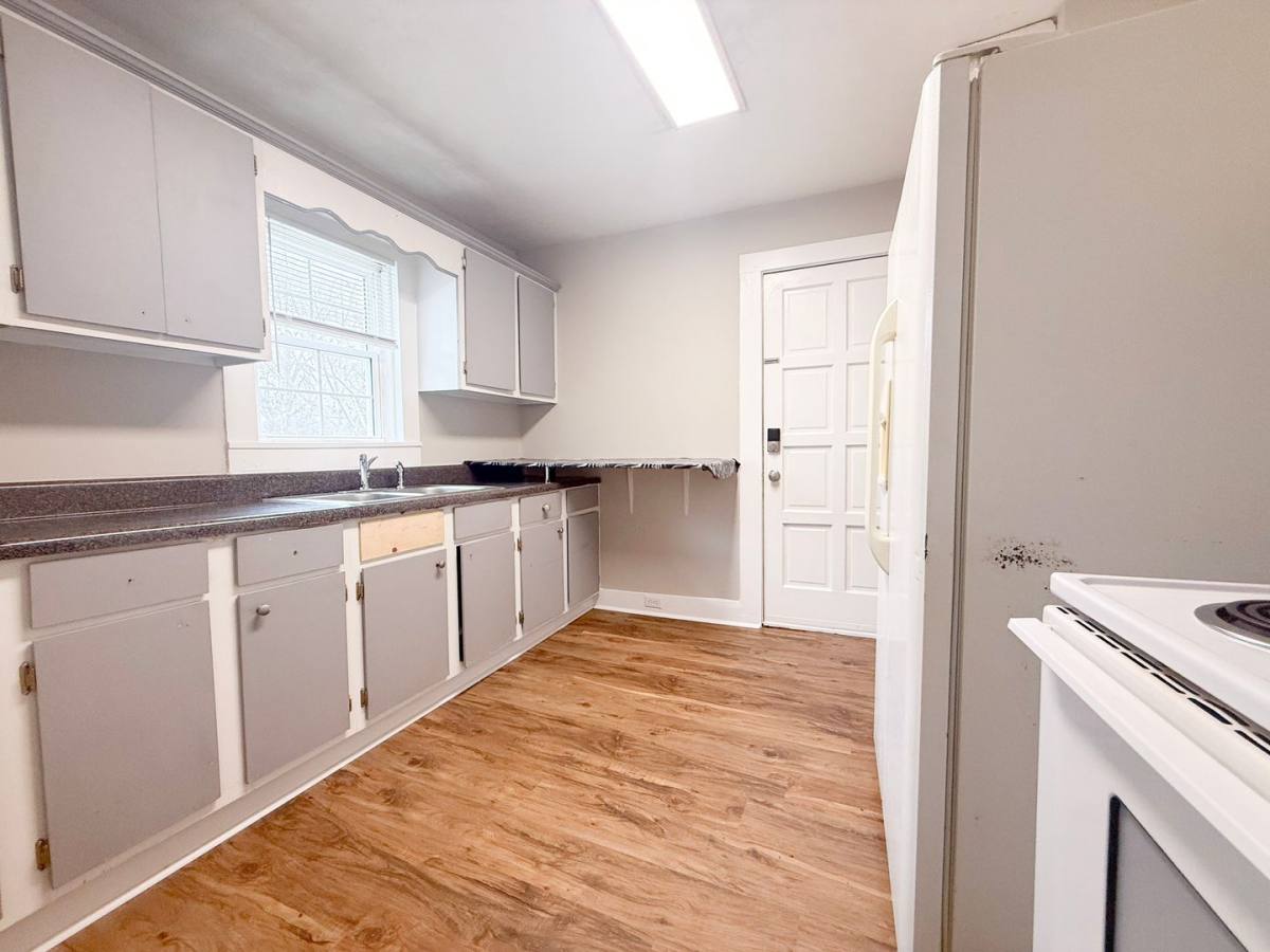 House for rent at 126 N Main St, Sparta, TN 38583