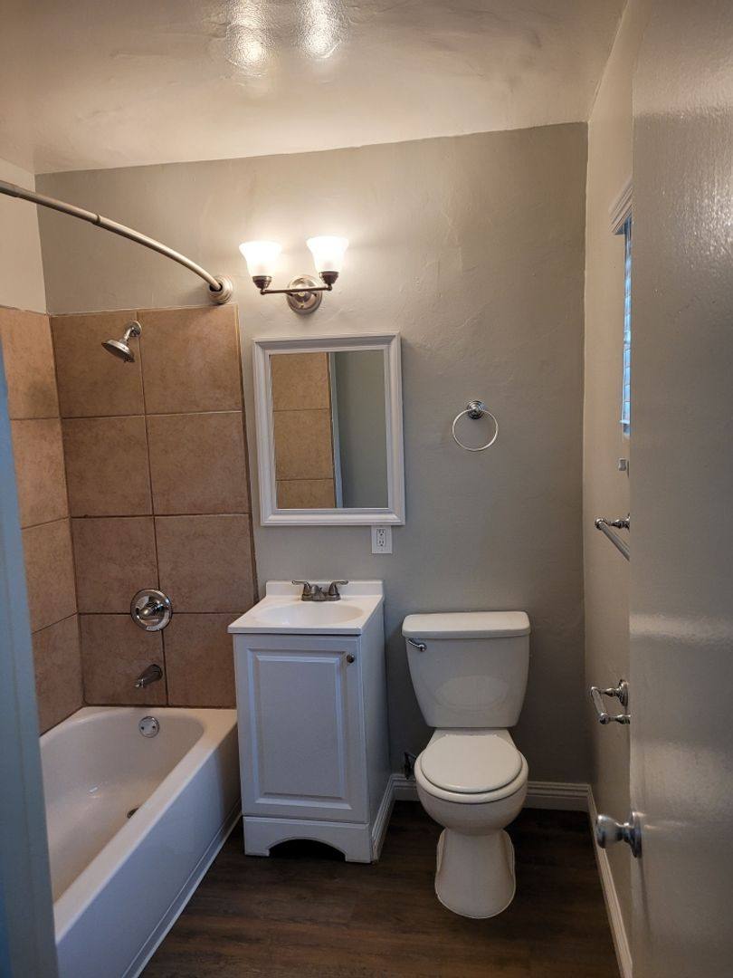 Apartment for rent at 2325 2331 E Santa Fe Ave, Fullerton, CA 92831