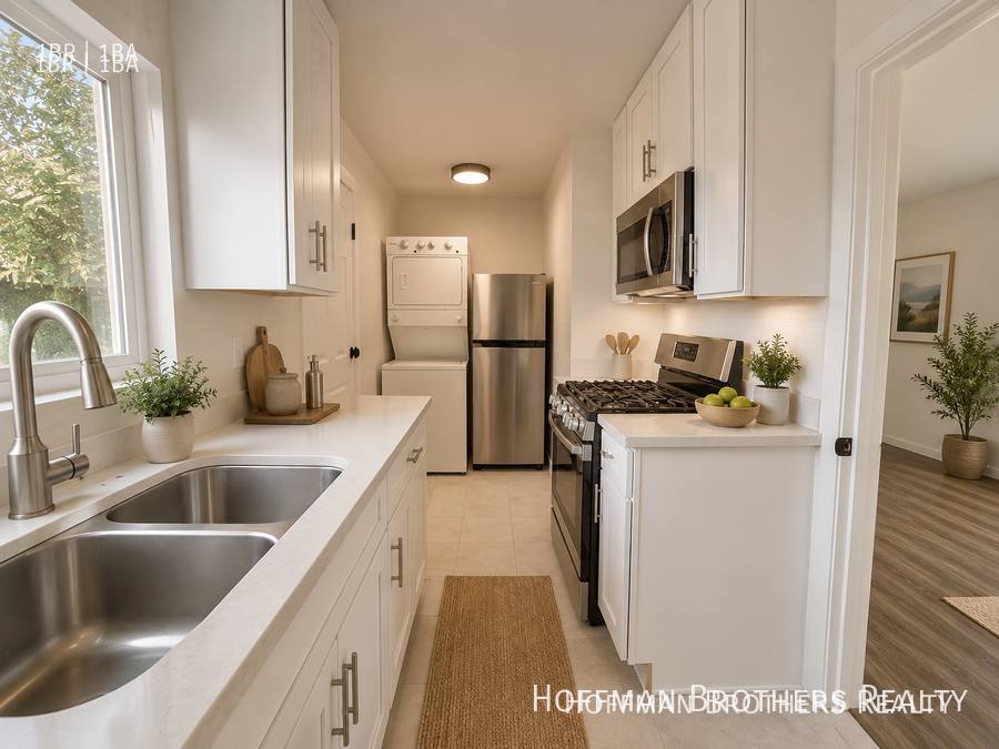 Apartment for rent at 2632 1 2 Arvia St, Los Angeles, CA 90065