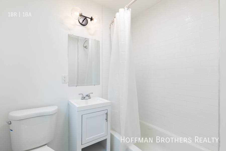 Apartment for rent at 2632 1 2 Arvia St, Los Angeles, CA 90065