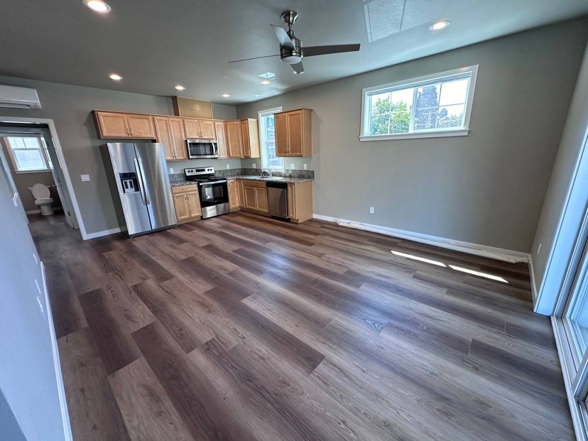 Townhouse for rent at 338 E 12th Ave, Eugene, OR 97401