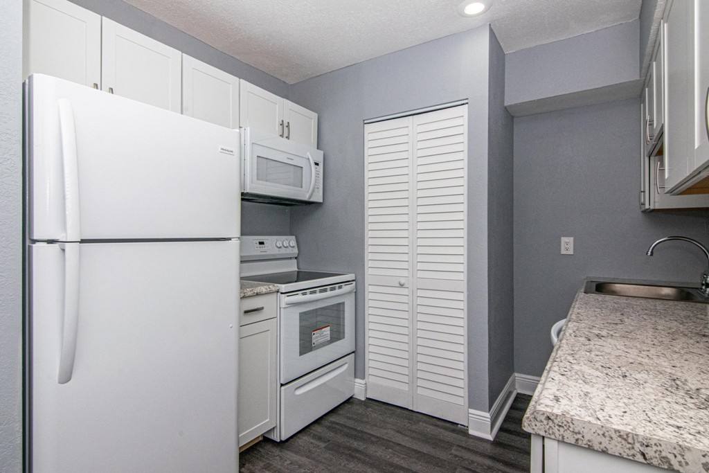 House for rent at 107 Karde Lane, Brandon, FL 33510