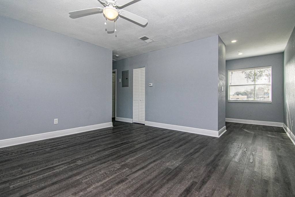 House for rent at 107 Karde Lane, Brandon, FL 33510