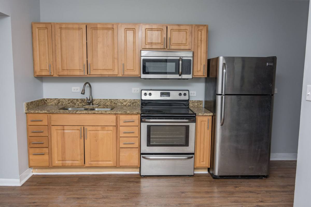 Apartment for rent at 7836 S Shore Dr, Chicago, IL 60649
