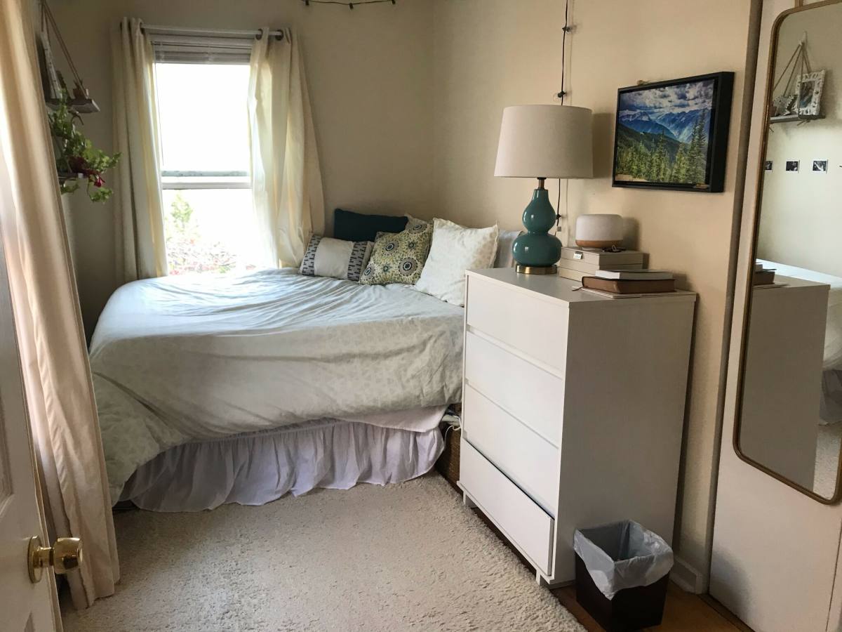 Apartment for rent at 896 Huntington Ave #4, Boston, MA 02115