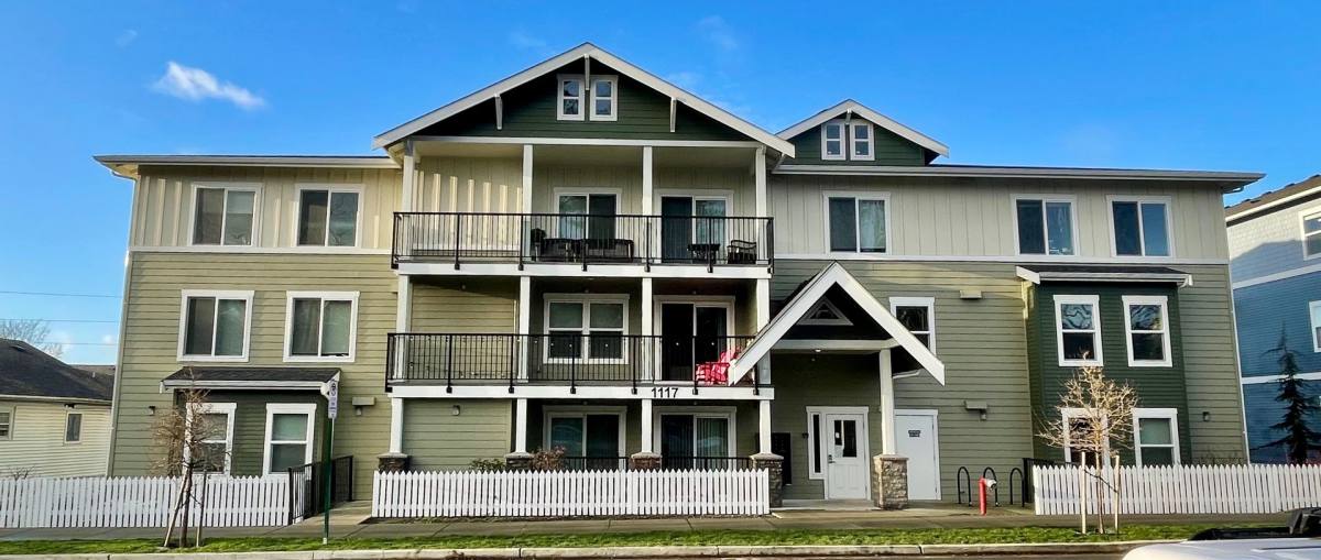 Apartment for rent at 1117 N Garden St, Bellingham, WA 98225