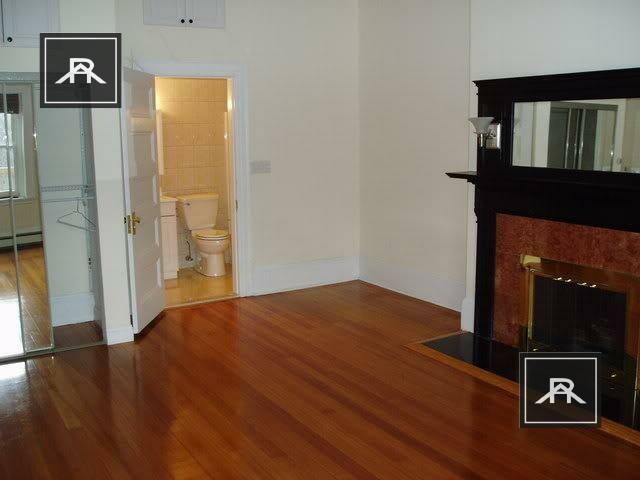 Apartment for rent at 1689 Beacon St #2, Brookline, MA 02446