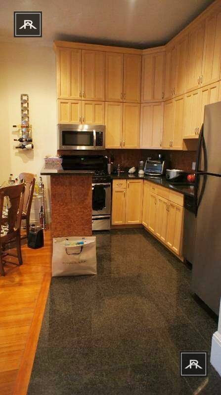 Apartment for rent at 1689 Beacon St #2, Brookline, MA 02446